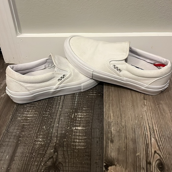 White Vans - Picture 2 of 6